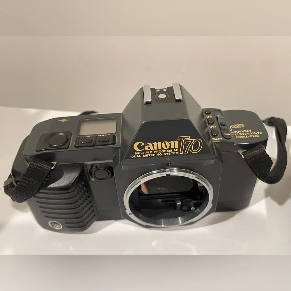 Canon T70 camera **tested**